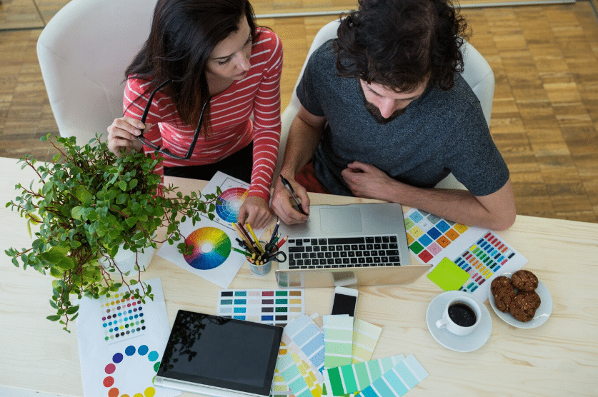 Web Design vs Graphic Design: How They Are Different in 2024?